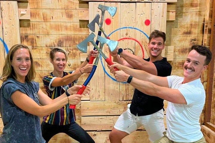 Jennifer Pharr Davis et al. posing for the camera